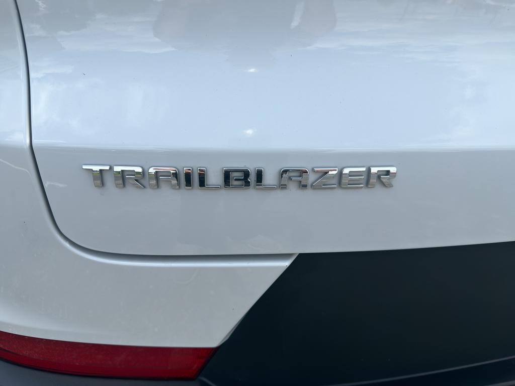 used 2025 Chevrolet TrailBlazer car, priced at $23,995