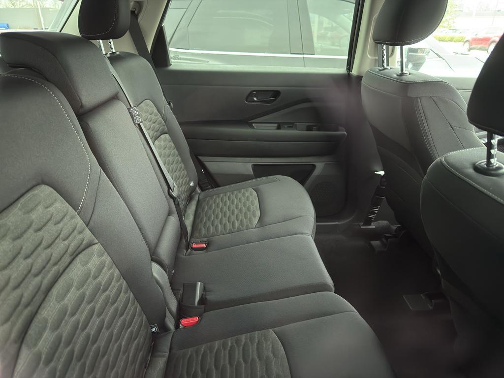 new 2025 Nissan Pathfinder car, priced at $42,570