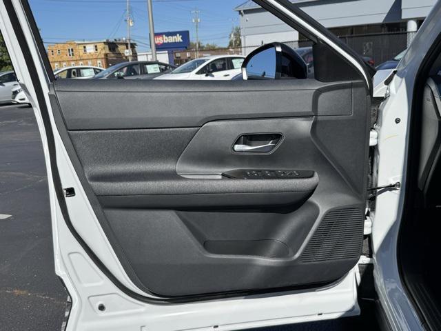 new 2026 Nissan Kicks car, priced at $26,383