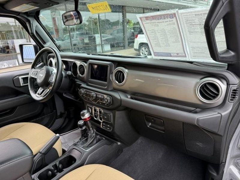 used 2020 Jeep Wrangler Unlimited car, priced at $29,336