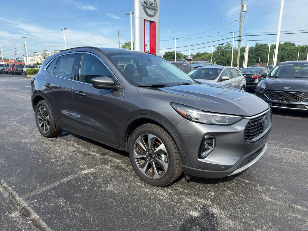used 2023 Ford Escape car, priced at $30,995