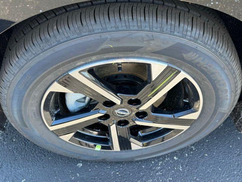 new 2025 Nissan Sentra car, priced at $21,042