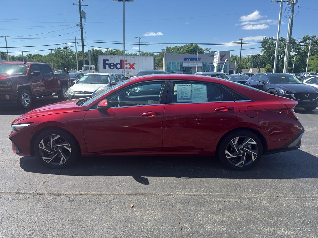 used 2025 Hyundai Elantra car, priced at $21,995