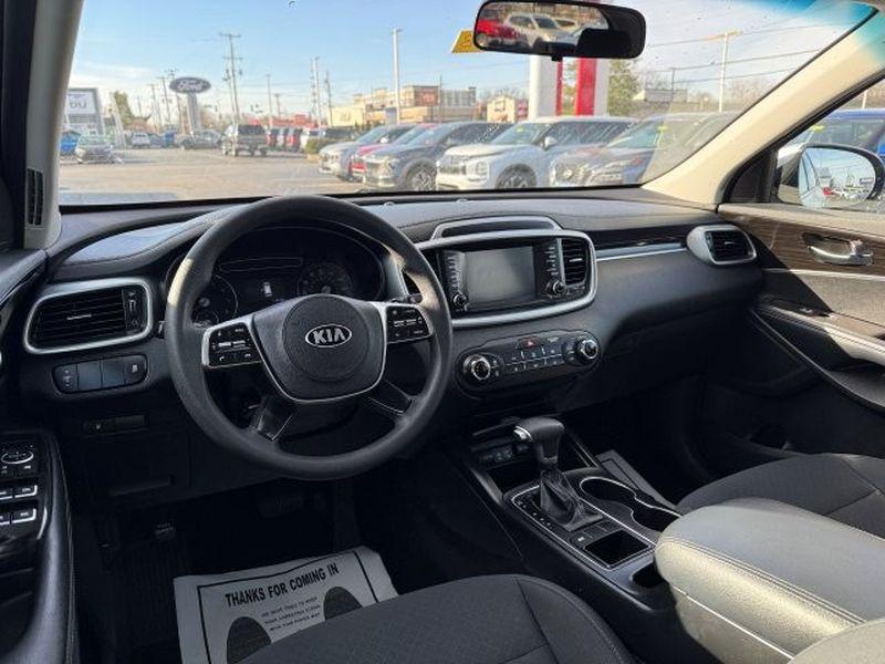 used 2020 Kia Sorento car, priced at $12,890