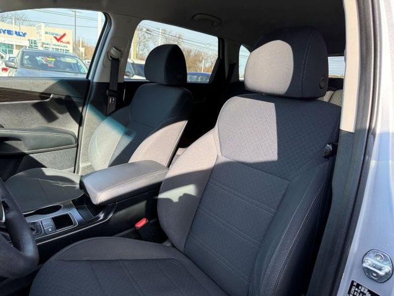 used 2020 Kia Sorento car, priced at $12,890
