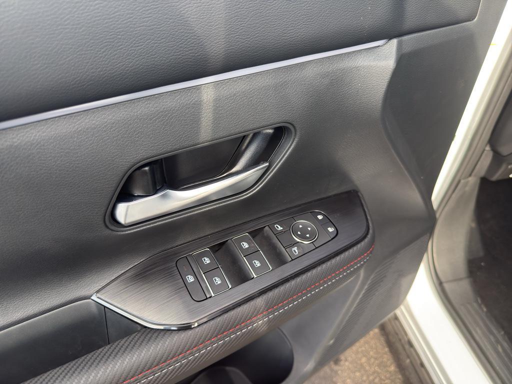 new 2026 Nissan Kicks car, priced at $29,472