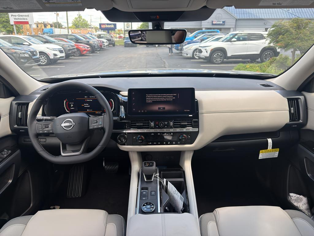new 2026 Nissan Pathfinder car, priced at $39,968