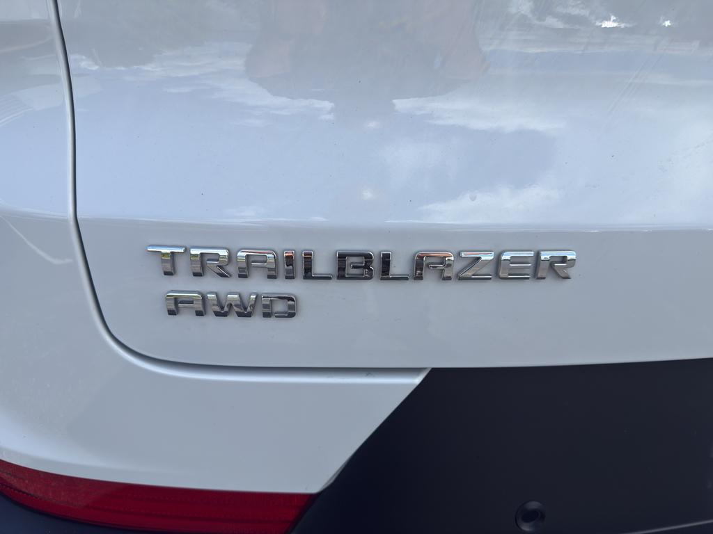 used 2024 Chevrolet TrailBlazer car, priced at $24,995