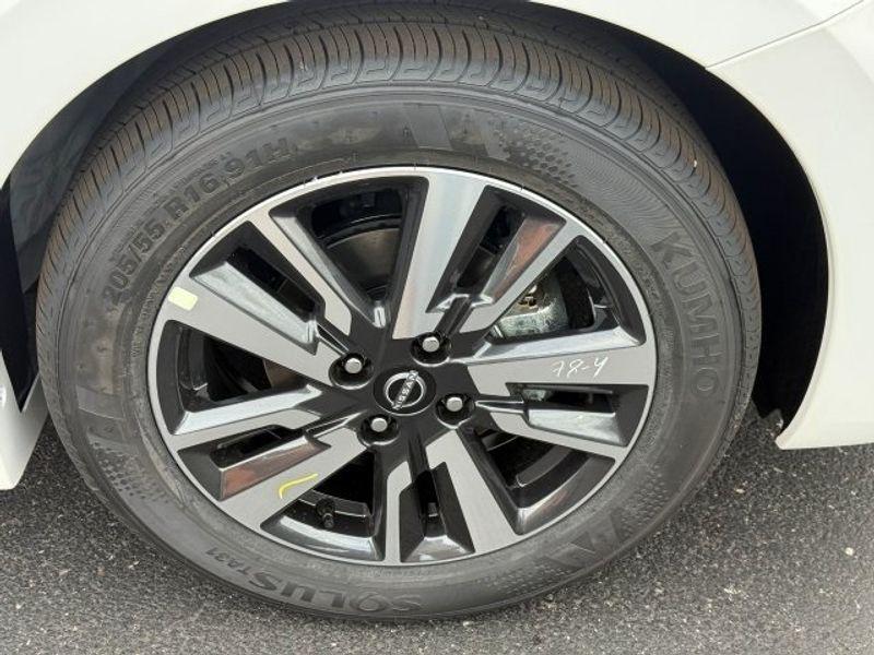 new 2025 Nissan Versa car, priced at $21,324