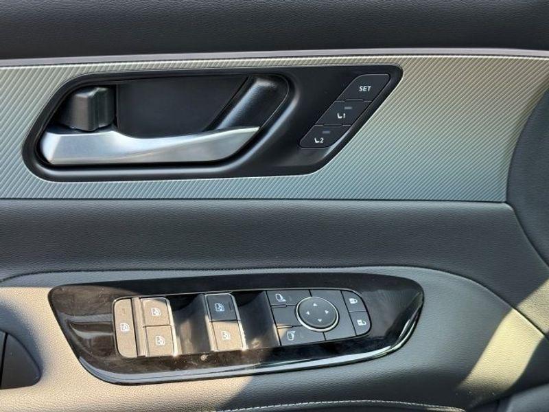 new 2025 Nissan Murano car, priced at $45,291