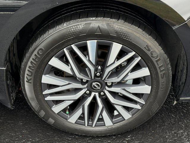 used 2023 Nissan Altima car, priced at $21,995