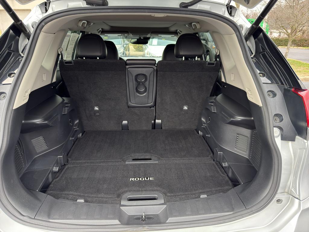 used 2020 Nissan Rogue car, priced at $16,995