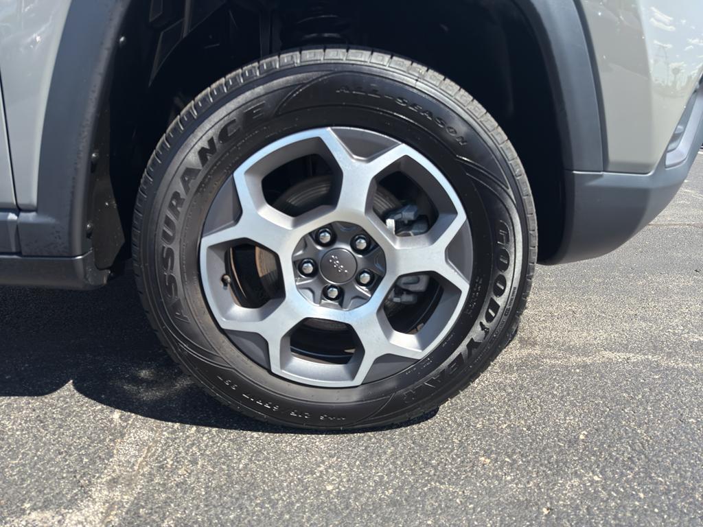 used 2022 Jeep Compass car, priced at $26,995