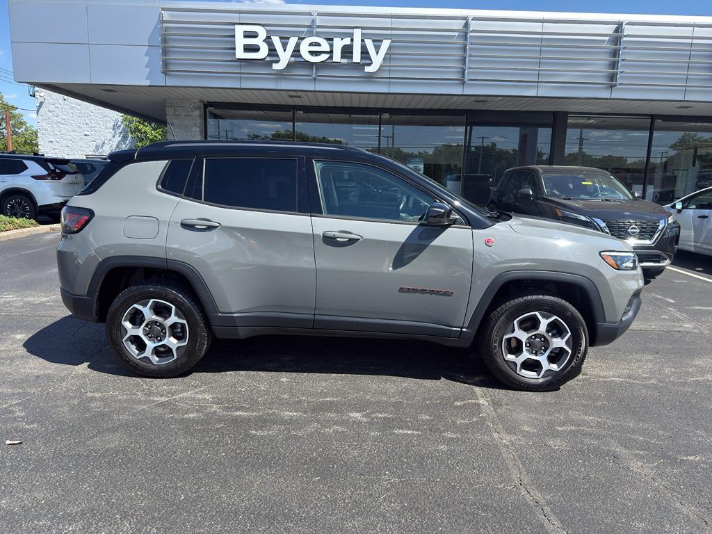 used 2022 Jeep Compass car, priced at $26,995