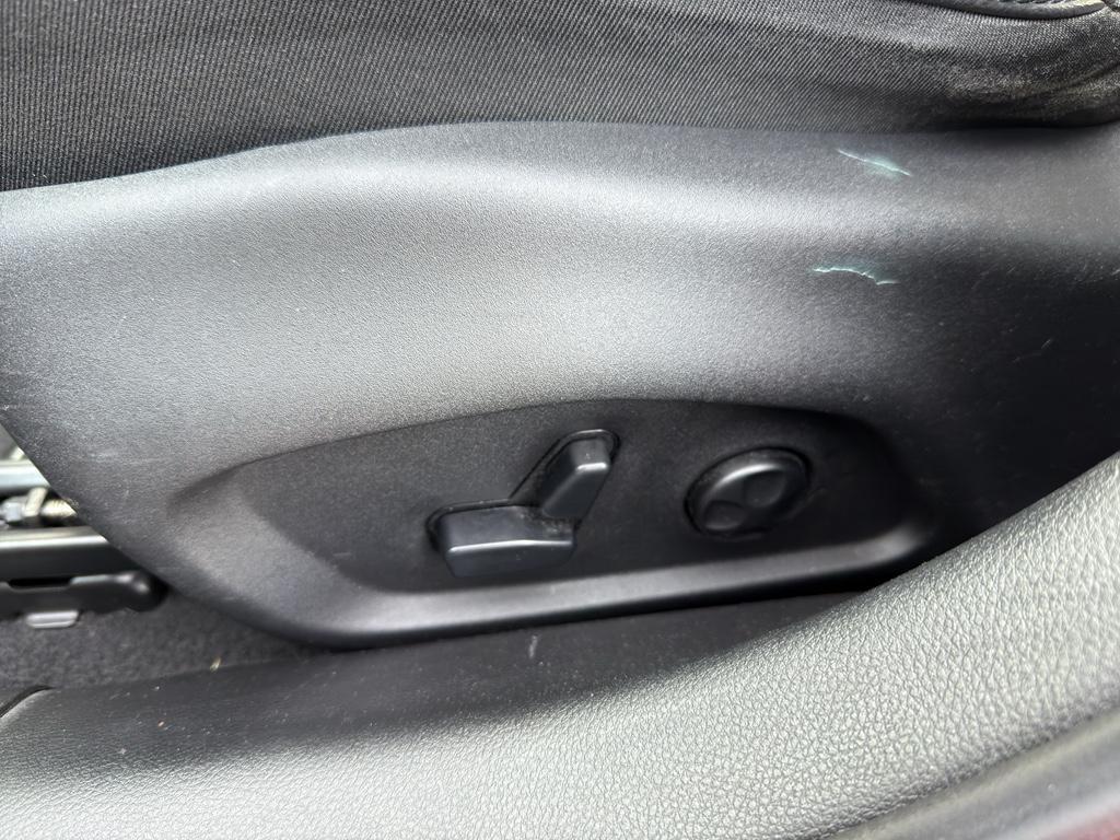 used 2018 Jeep Compass car, priced at $15,995