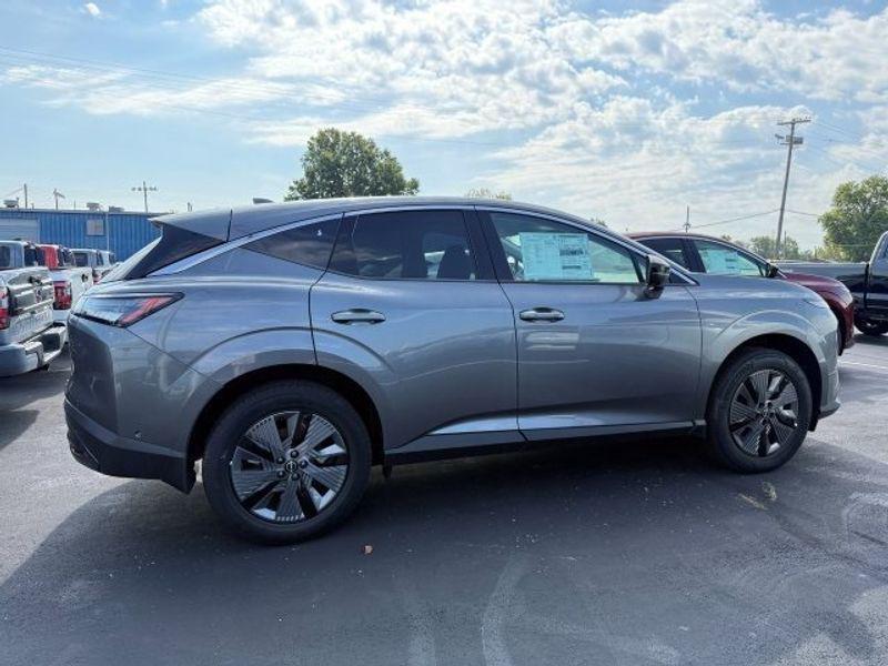 new 2025 Nissan Murano car, priced at $44,910
