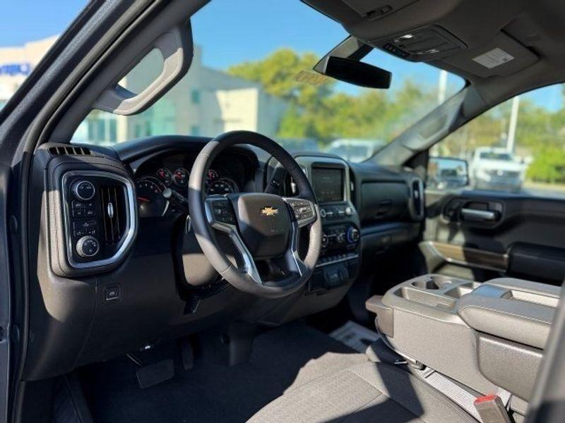 used 2022 Chevrolet Silverado 1500 car, priced at $30,995