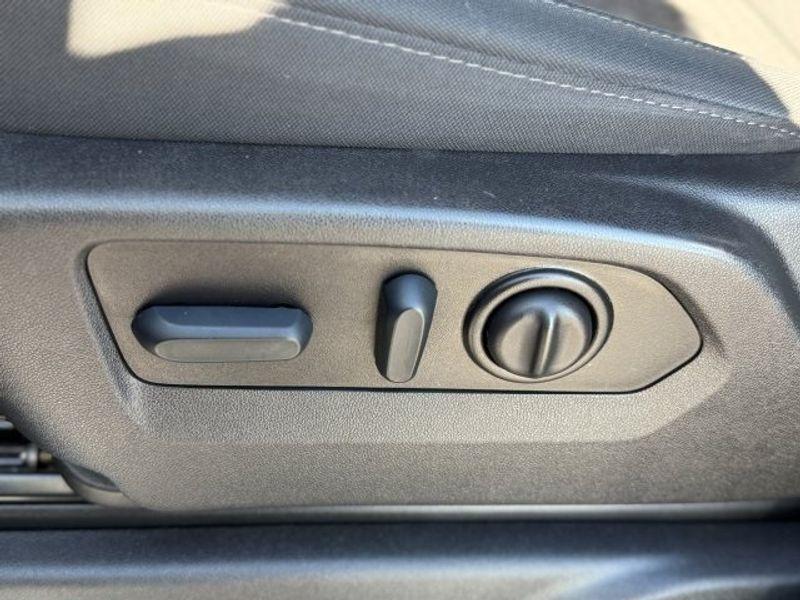 used 2022 Chevrolet Silverado 1500 car, priced at $30,995