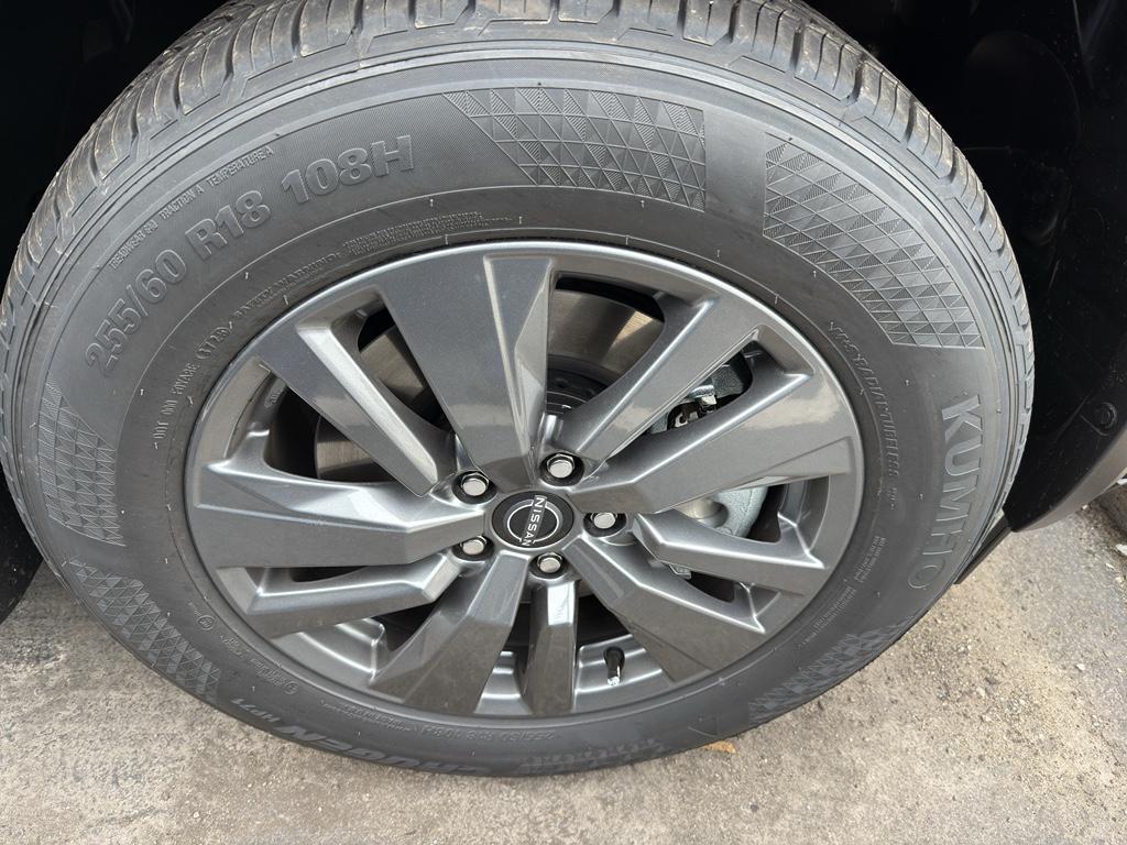 new 2025 Nissan Pathfinder car