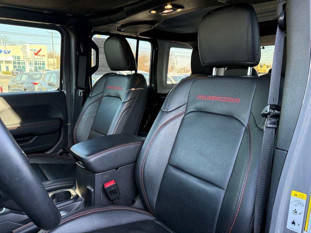 used 2019 Jeep Wrangler Unlimited car, priced at $33,995