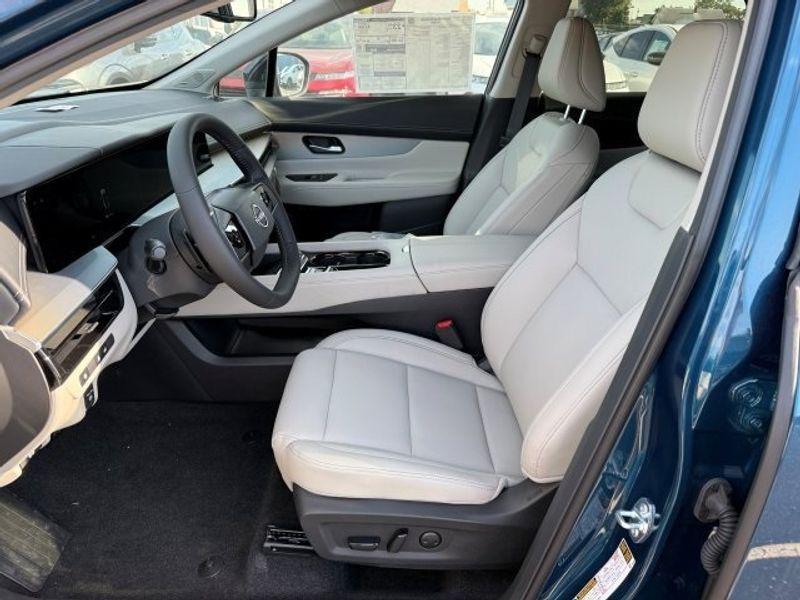 new 2025 Nissan Murano car, priced at $45,950