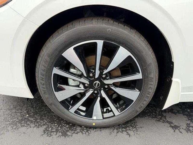 new 2025 Nissan Sentra car, priced at $24,076