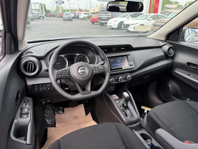 new 2025 Nissan Kicks car, priced at $21,679
