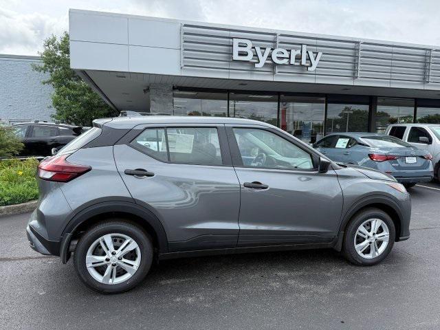 new 2025 Nissan Kicks car, priced at $21,679
