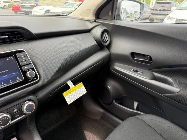 new 2025 Nissan Kicks car, priced at $21,679