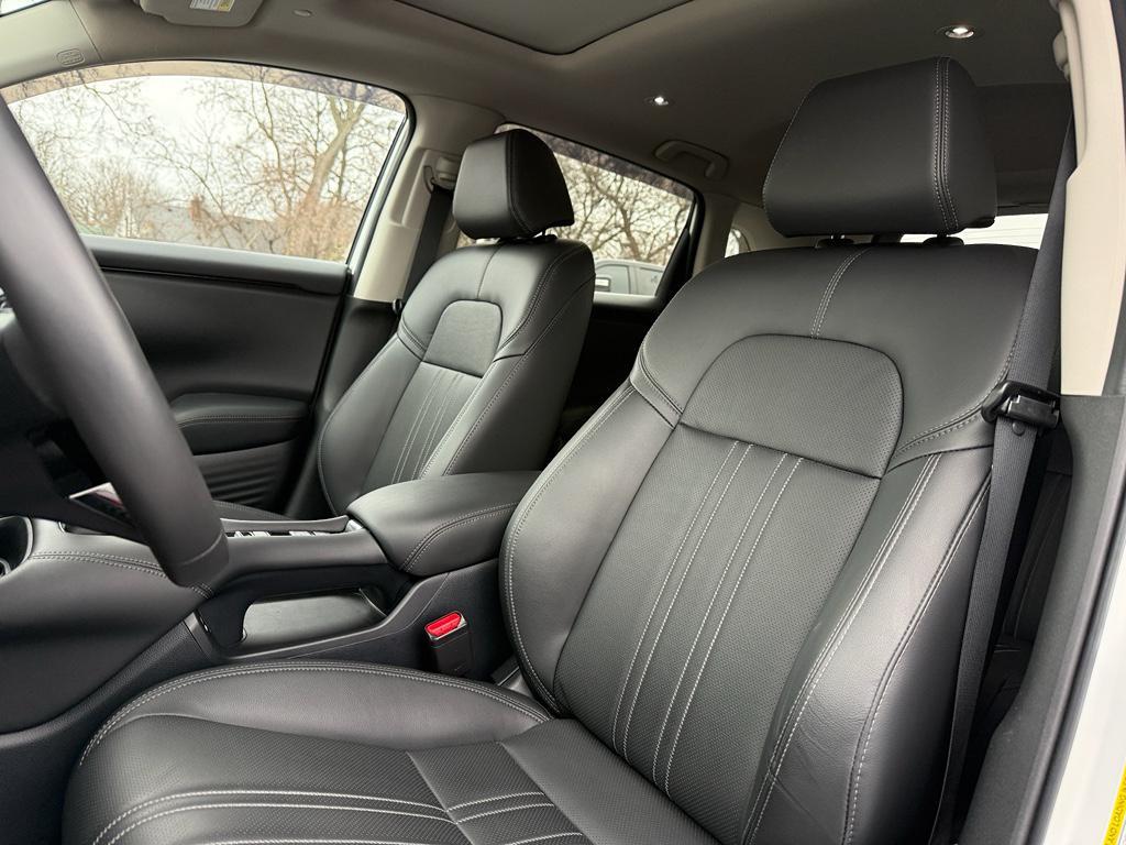 used 2024 Honda HR-V car, priced at $27,995