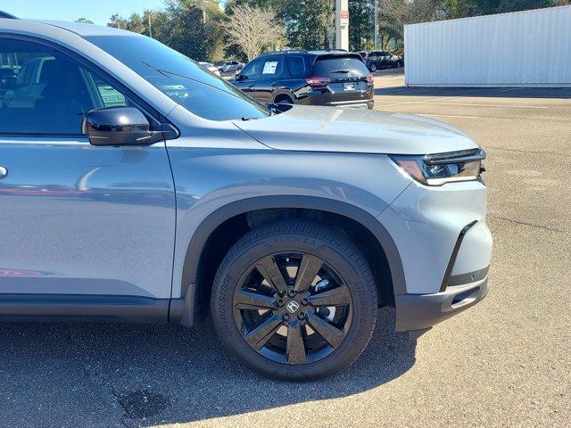 used 2025 Honda Pilot car, priced at $46,988