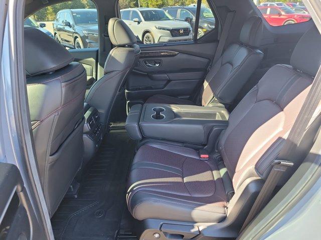 used 2025 Honda Pilot car, priced at $46,988