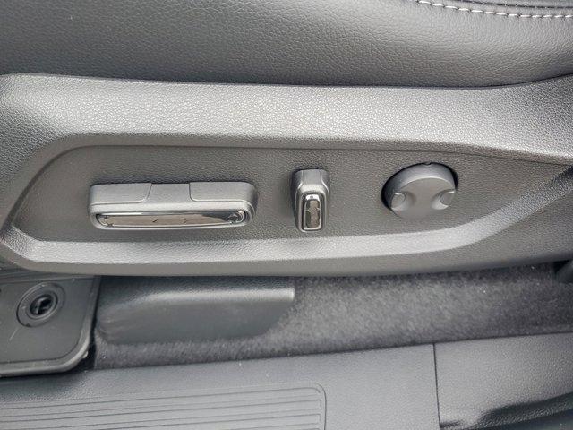 new 2025 Honda Pilot car, priced at $44,695