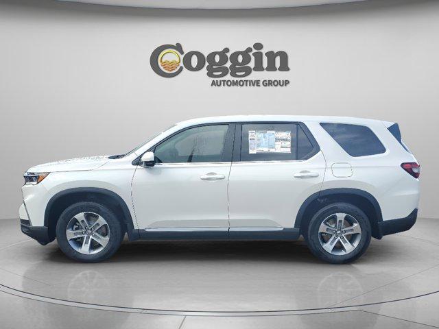 new 2025 Honda Pilot car, priced at $44,695