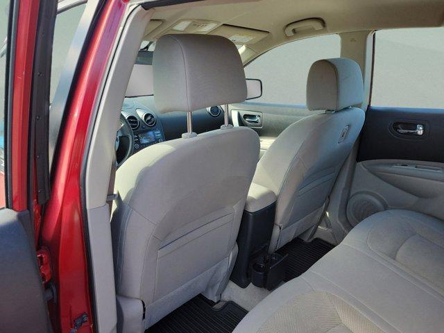 used 2015 Nissan Rogue Select car, priced at $9,877