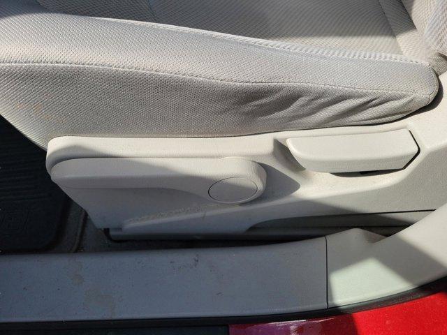 used 2015 Nissan Rogue Select car, priced at $9,877