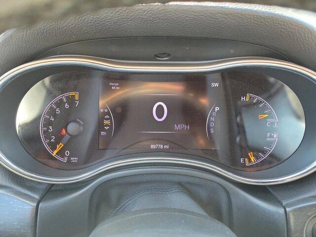 used 2015 Jeep Grand Cherokee car, priced at $11,755