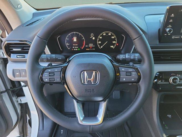 new 2025 Honda Pilot car, priced at $47,703