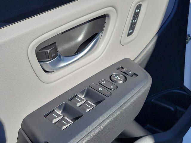 new 2025 Honda Pilot car, priced at $47,703