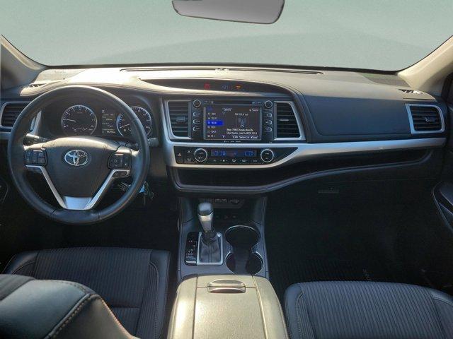 used 2017 Toyota Highlander car, priced at $19,877