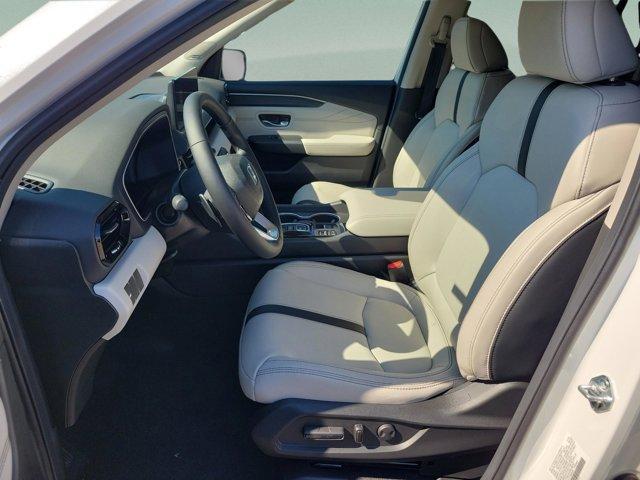 new 2026 Honda Pilot car, priced at $52,045