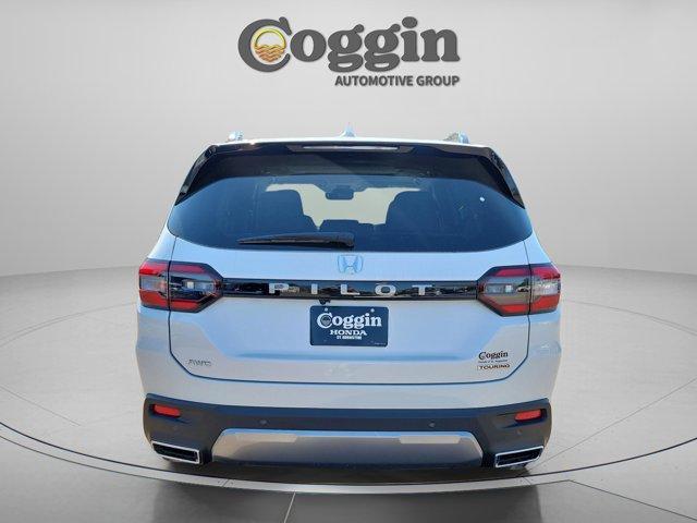 new 2026 Honda Pilot car, priced at $52,045