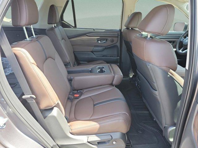 new 2026 Honda Pilot car, priced at $52,290