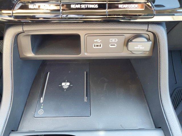 new 2025 Honda Pilot car, priced at $44,695