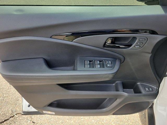 used 2023 Honda Passport car, priced at $32,000