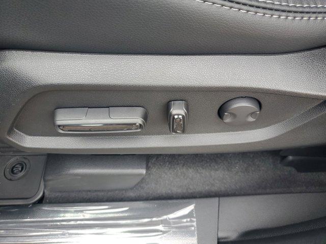 new 2025 Honda Pilot car, priced at $44,268