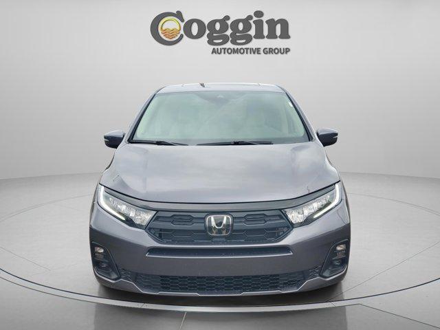 new 2026 Honda Odyssey car, priced at $41,637