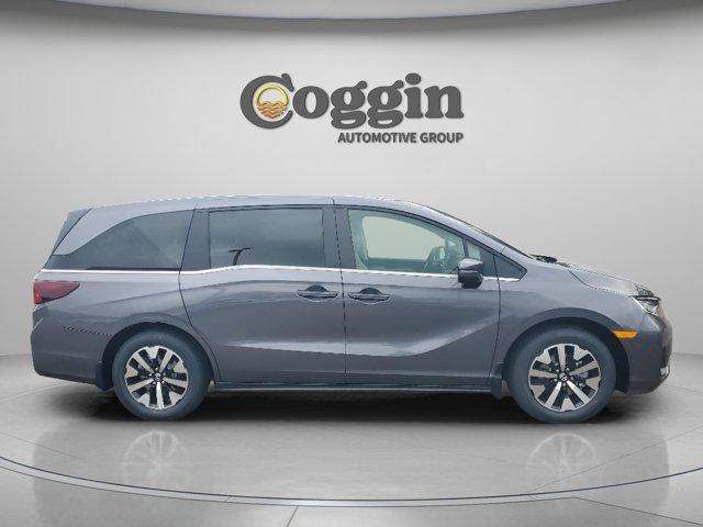 new 2026 Honda Odyssey car, priced at $41,637