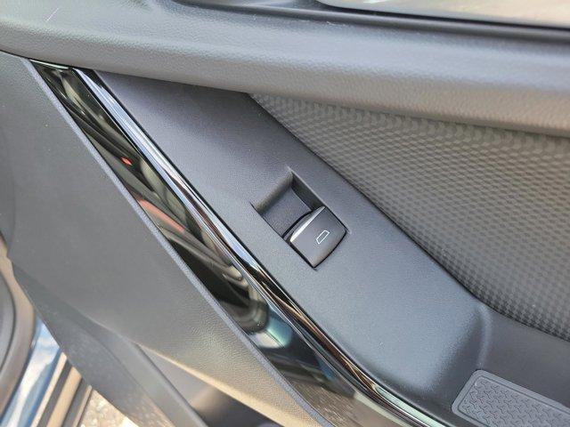 used 2025 Chevrolet Equinox car, priced at $26,924