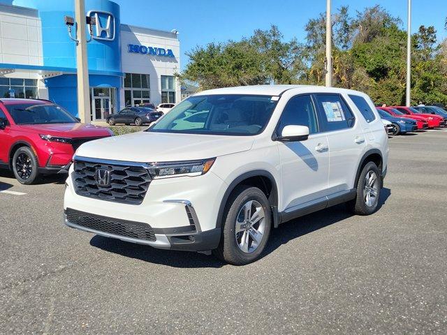 new 2025 Honda Pilot car, priced at $42,725